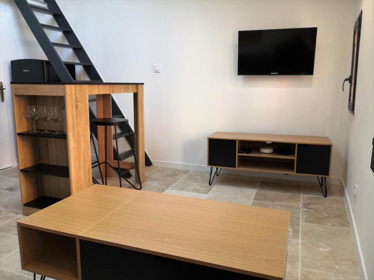 Orange Theatre Studio ภายนอก รูปภาพ